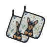 Black and Tan Russian Toy Coastal Sea Glass Pair of Pot Holders Pair 7.5x7.5 Quilted Insulated Hot Pads Decorative Kitchen Gift Made in USA